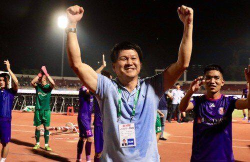 Hai “kẻ đóng thế” làm “chao đảo” V-League 2020 - 1
