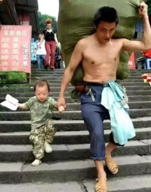 Bức ảnh gây bão mạng năm nào tại Trung Quốc.