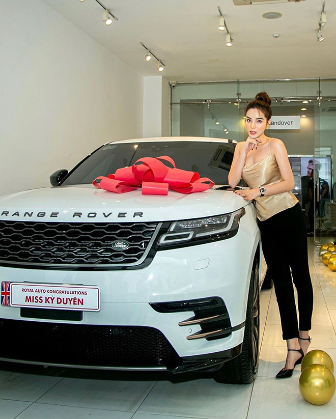 Dân chơi Hà Nội chi 450 triệu độ Range Rover 2014 lên đời 2018