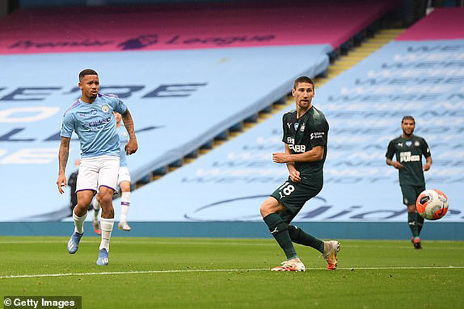Trực tiếp bóng đá Man City - Newcastle: Mahrez nhân đôi cách biệt - 10