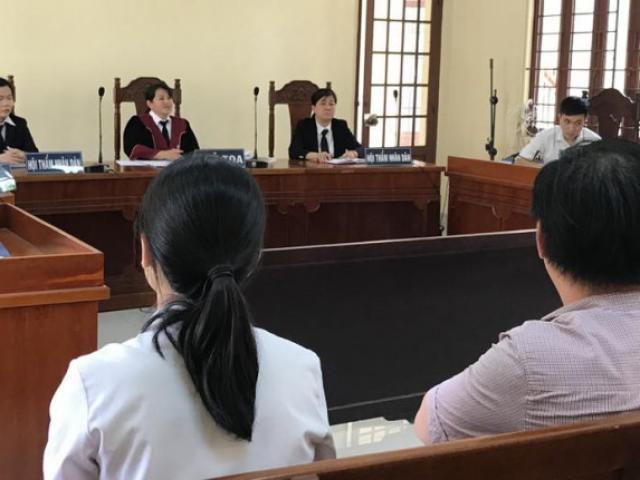 Pháp luật - Thầy cho trò diễn cảnh nóng đòi bồi thường 135,9 triệu