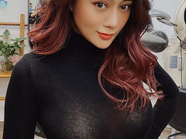 Thời trang - Hà Hồ, "Quỳnh Búp Bê" mặc áo hiện nội y rõ mồn một là vô ý hay cố tình?