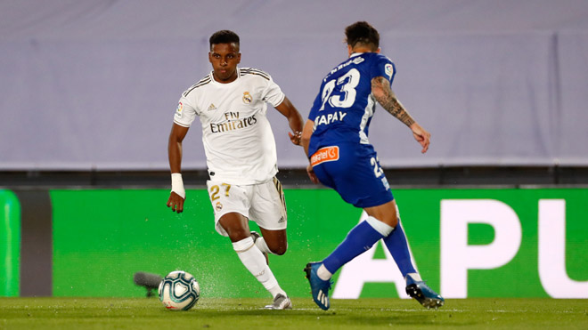 Trực tiếp bóng đá Real Madrid - Alaves: Nỗ lực tìm bàn gỡ - 16