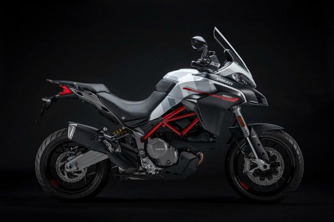 Ngắm xích thố vương 2020 Ducati Multistrada 950 S màu trắng GP - 5