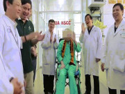 Thế giới - Phi công người Anh khỏi Covid-19 rời Việt Nam: Báo Anh nói gì?