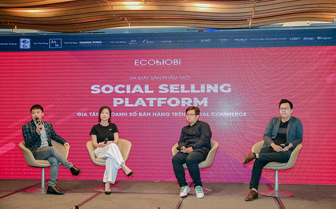 Anh Nguyễn Xuân Đông và các diễn giả cùng nhau thảo luận chiến lược tối ưu hoá doanh thu trên Social Commerce