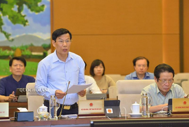 Bộ trưởng VH-TT&amp;DL Nguyễn Ngọc Thiện tại phiên họp. Ảnh: Quochoi.vn