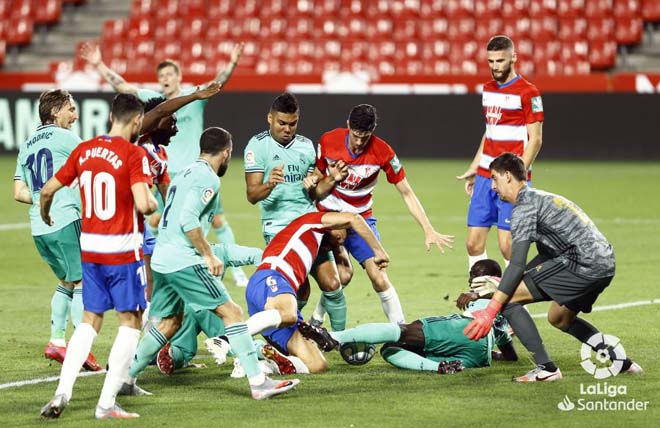 Trực tiếp bóng đá Granada - Real Madrid: Những phút cuối nghẹt thở (Hết giờ) - 18