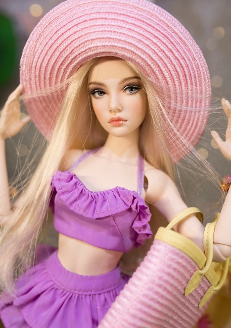 Con búp bê có giá 65 triệu đồng.