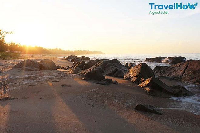 Bình minh tại Hồ Cốc