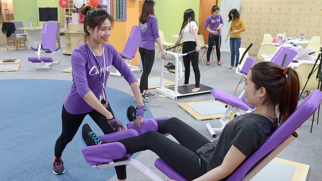 Dù muốn đốt calories theo hình thức nào, thì điều quan trọng là bạn cần chọn hình thức vừa sức và không ảnh hưởng tới sức khỏe. Nhiều bài tập được quảng cáo đốt nhiều calories nhưng có thể làm bạn bị kiệt sức, đây là điều có hại và cần tránh.