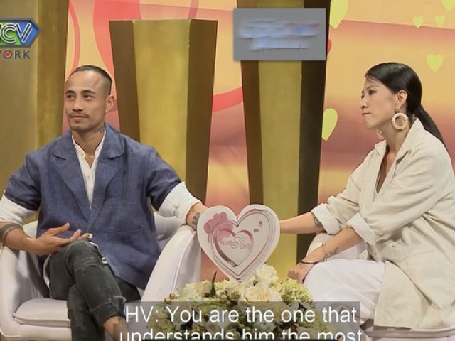 Bạn trẻ - Cuộc sống - Ca sĩ Phạm Anh Khoa bối rối khi bị chị "xâm phạm" ở tuổi 20, sau lại lì lợm theo đuổi