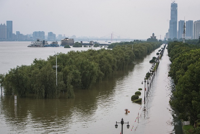 Nhiều nơi ở Vũ Hán bị ngập nặng do nước sông Dương Tử dâng cao vượt mức báo động.