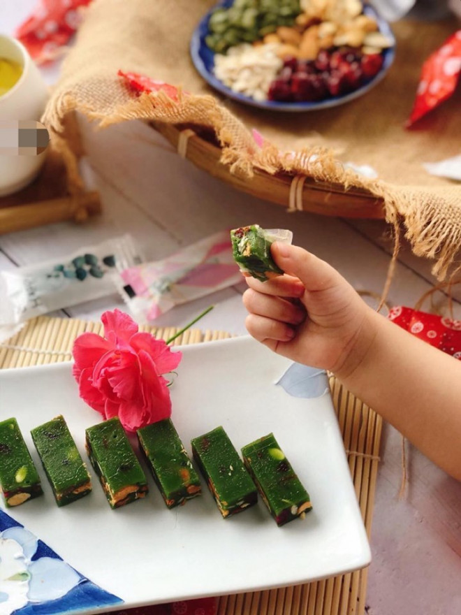 List đồ ăn vặt cho con cực ‘đỉnh’ của chị Vân khiến nhiều chị em trầm trồ ngưỡng mộ.
