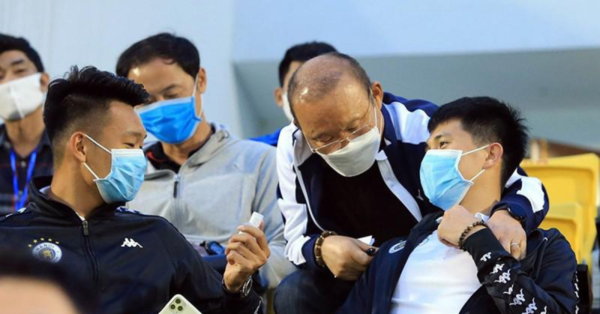 Bóng đá - Tìm người mới và nỗi lo cũ của thầy Park