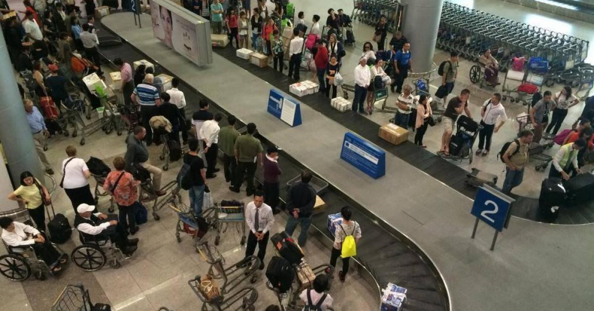Tin tức trong ngày - Nữ hành khách bị hành hung ngay băng chuyền hành lý sân bay Tân Sơn Nhất