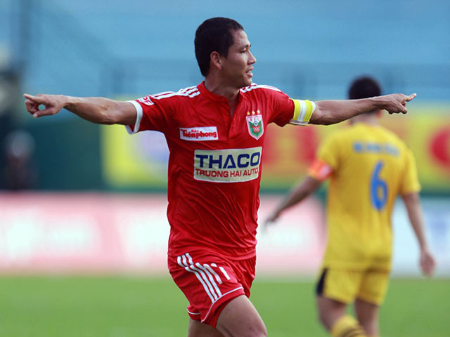 Bóng đá - Bầu Đức và thầy Lee đi tìm bàn thắng