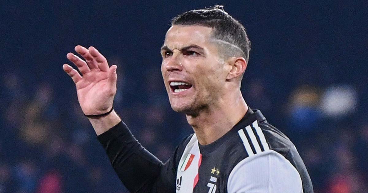 Ronaldo tịt ngòi rồi nổi điên như "đồ tể", Juventus may mắn thoát thẻ đỏ