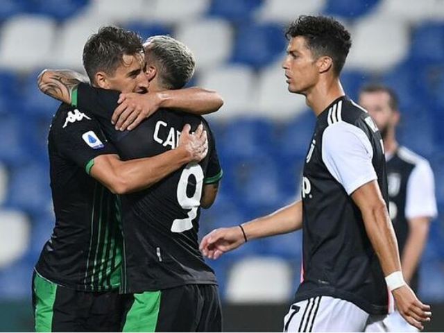 Bóng đá - Video highlight trận Sassuolo - Juventus: Đại tiệc 6 bàn, Ronaldo xông xáo