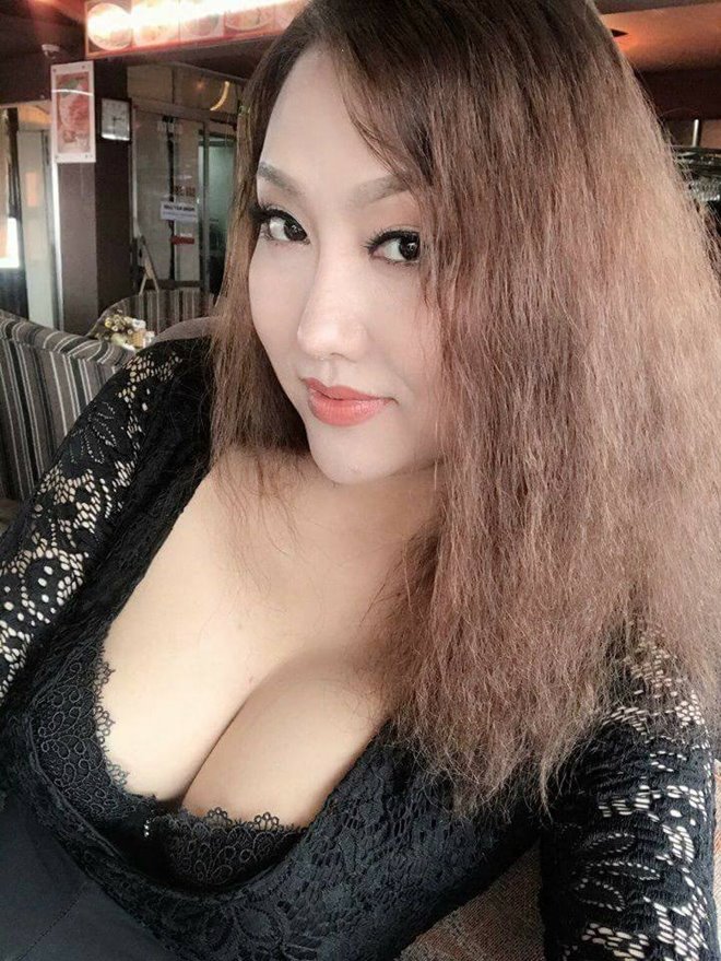 Mặc sexy khoe vòng một 93cm, Phi Thanh Vân lại hớ hênh lộ điểm nhạy cảm thế này - 7