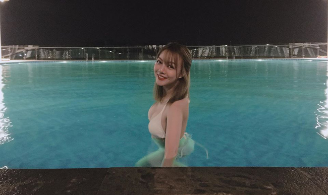 Ngoài đời thường, Thu Hương là một cô gái có nhan sắc không thua kém gì hot girl.
