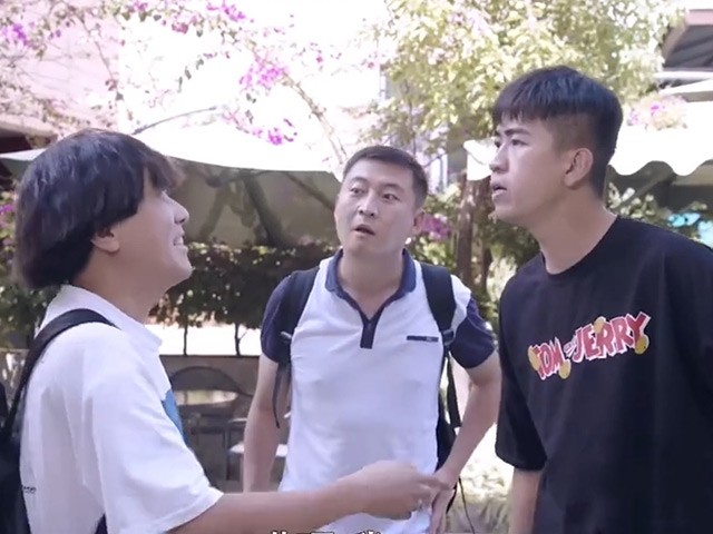 Video Clip Cười - Hậu quả thê thảm của những kẻ chuyên đi hóng hớt