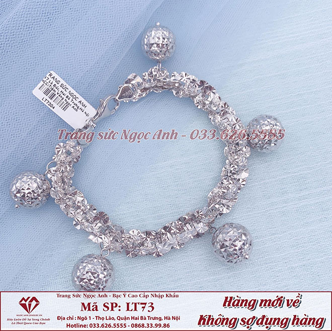 Dòng trang sức bạc cao cấp nhập khẩu giúp mọi cô nàng tỏa sáng, tự tin. 