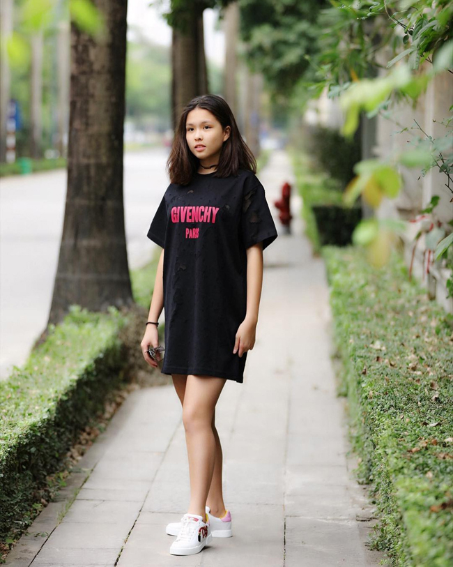 Con gái Phượng Chanel hiện là du học sinh ở Mỹ.
