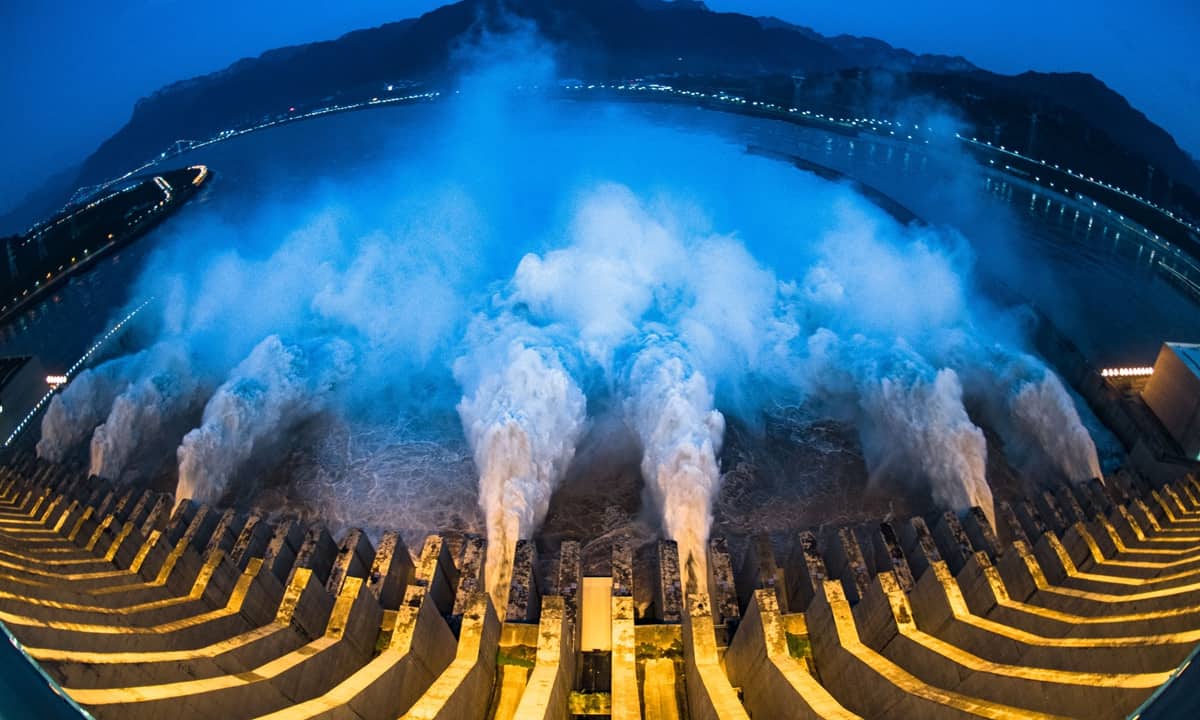 Đập Tam Hiệp, đập thủy điện lớn nhất hành tinh ở Trung Quốc. Ảnh: Tân Hoa xã