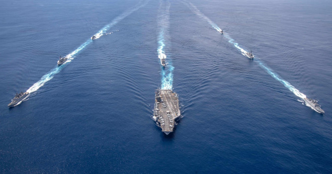 Nhóm tác chiến tàu sân bay USS Nimitz cùng các tàu Hải quân Ấn Độ diễn tập ở Ấn Độ Dương sau khi rời biển Đông hôm 20-7 Ảnh: Hải quân Mỹ