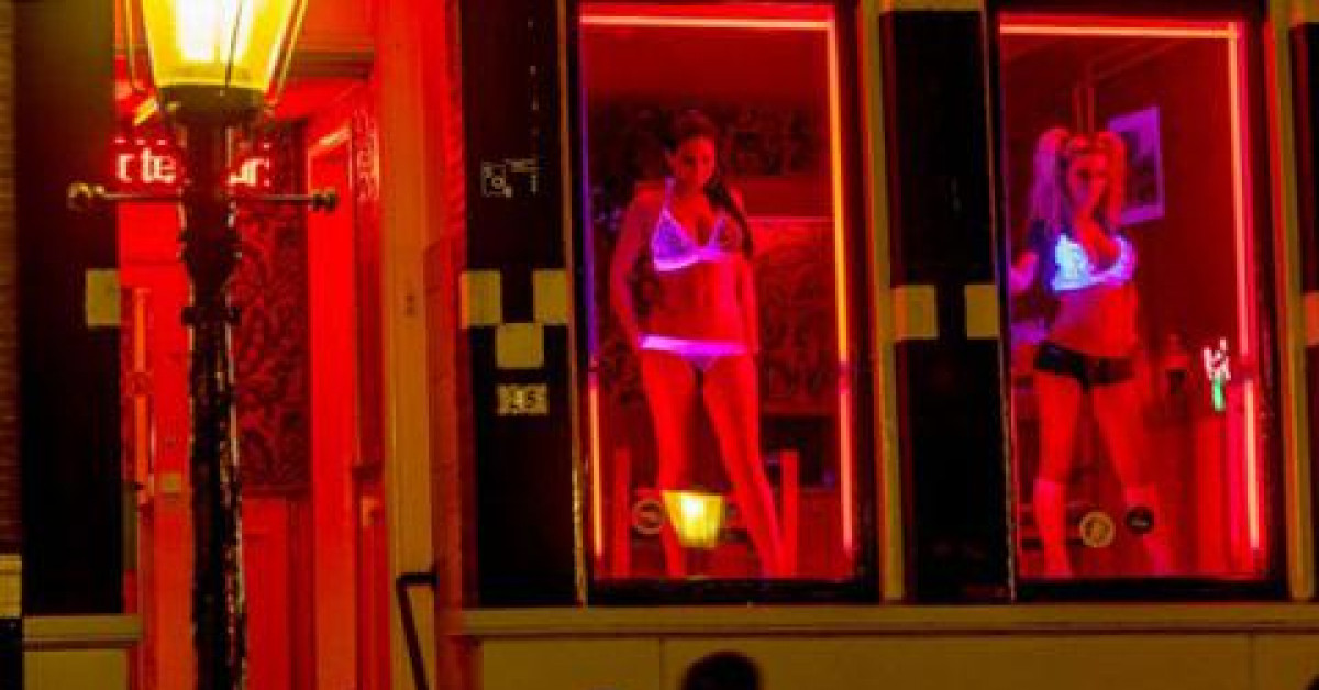 Tin tức trong ngày - Đề xuất mở “Phố đèn đỏ” ở Đà Nẵng: Cấm kỵ về văn hóa