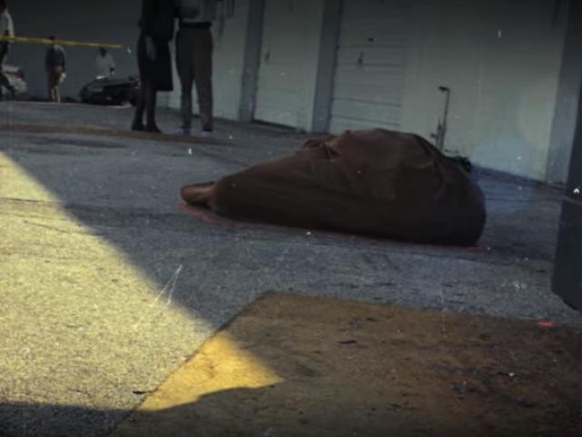 Nữ sinh bị cưỡng bức, sát hại bằng 30 vết đâm: Xác chết khỏa thân cạnh thùng rác