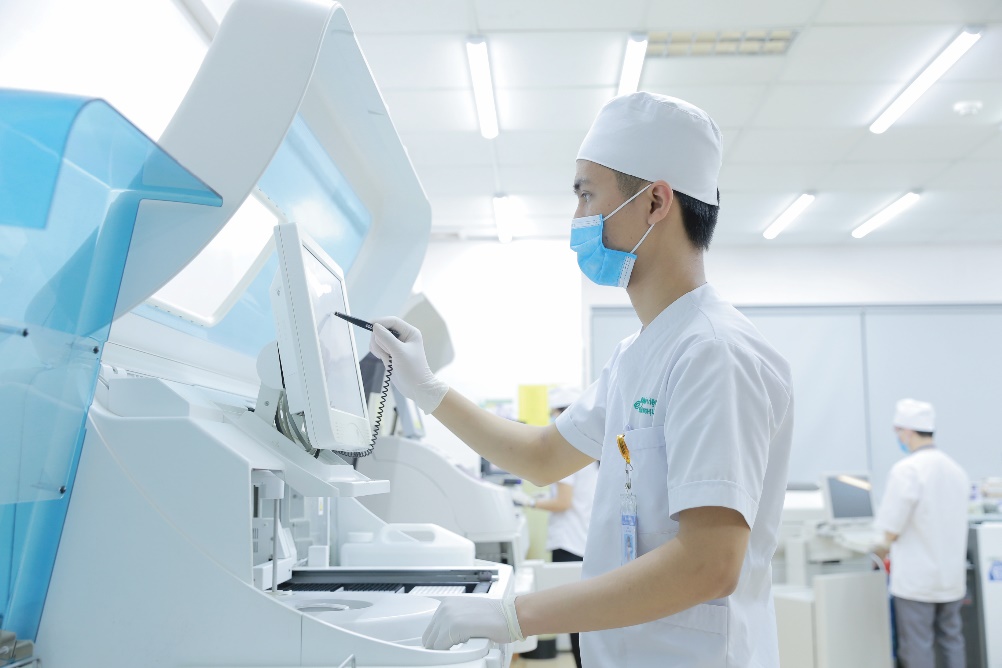 Bệnh viện Hữu Nghị Lạc Việt – Vĩnh Phúc đầu tư trang thiết bị phục vụ sàng lọc và chẩn đoán sớm các bệnh lý tim mạch - 4