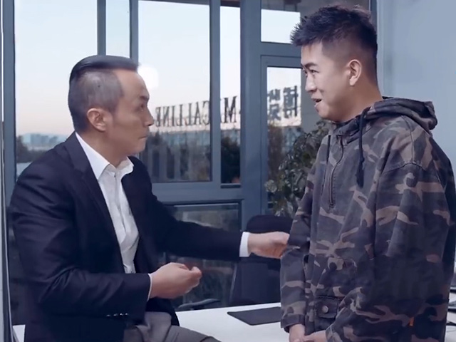 Video Clip Cười - Tuổi trẻ thì nên phấn đấu chứ đừng vội than vãn