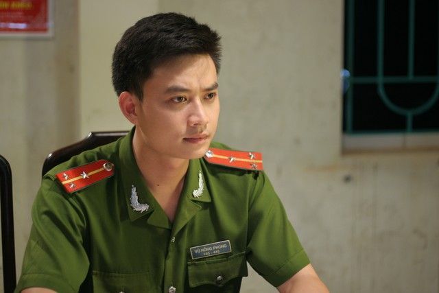 "Nam thần" cảnh sát qua hai đời vợ vẫn bị gán mác “người yêu cũ đểu nhất màn ảnh” - 1