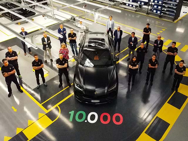 Ô tô - Lamborghini Urus cán mốc 10.000 xe xuất xưởng sau 2 năm ra mắt