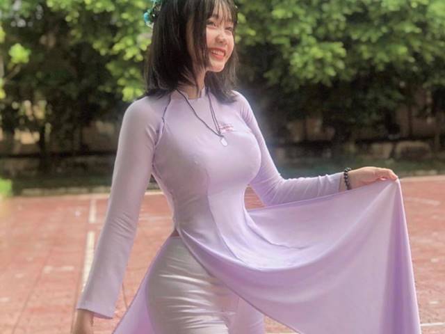 Thời trang - Nữ sinh Cần Thơ 18 tuổi: Mặc áo dài trắng chiết eo đẹp như tiên giáng trần