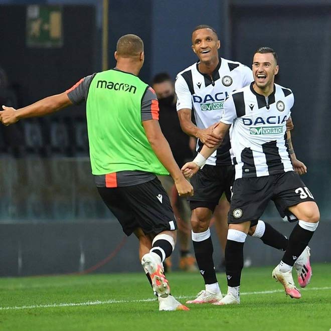Trực tiếp bóng đá Udinese - Juventus: "Cú đấm" choáng váng phút bù giờ (Hết giờ) - 22