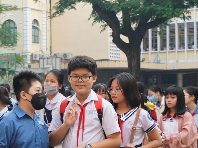 Giáo dục - du học - Gần 4000 sĩ tử nhí tranh suất vào lớp 6 trường Trần Đại Nghĩa