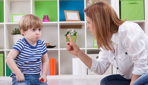 5 sai lầm bố mẹ thường mắc phải khi nuôi dạy con trai - 1