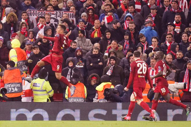 Premier League đón cú sốc: 1 năm nữa khán giả mới được vào kín sân? - 1