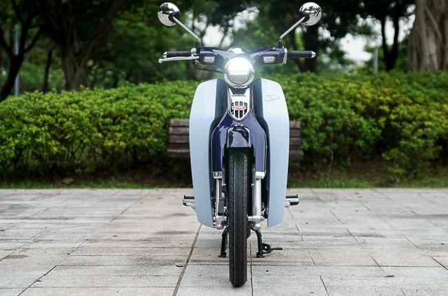 Xe Honda Super Cub C125 125cc màu xanh  106775398