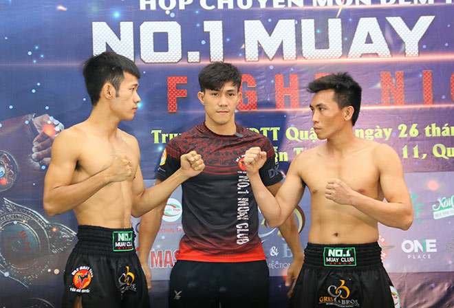 "Độc cô cầu bại" Duy Nhất (giữa) tổ chức sự kiện võ thuật với những trận đấu Muay chuyên nghiệp