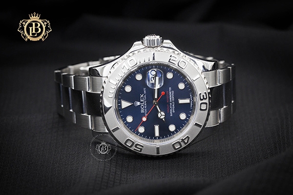 Những mẫu đồng hồ có tính năng chống nước tốt nhất tại Boss Luxury - 2