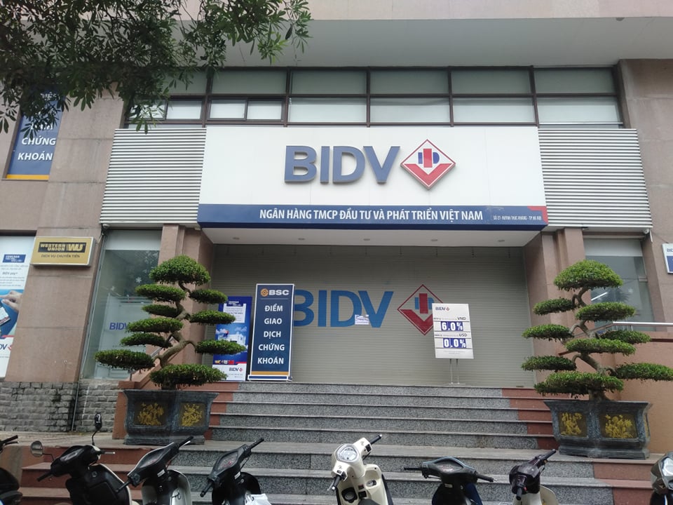 BIDV Chi nhánh Ngọc Khánh nơi xảy ra vụ cướp.