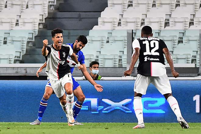 Video highlight trận Juventus - Sampdoria: Động lực Ronaldo, đăng quang năm thứ 9 - 1