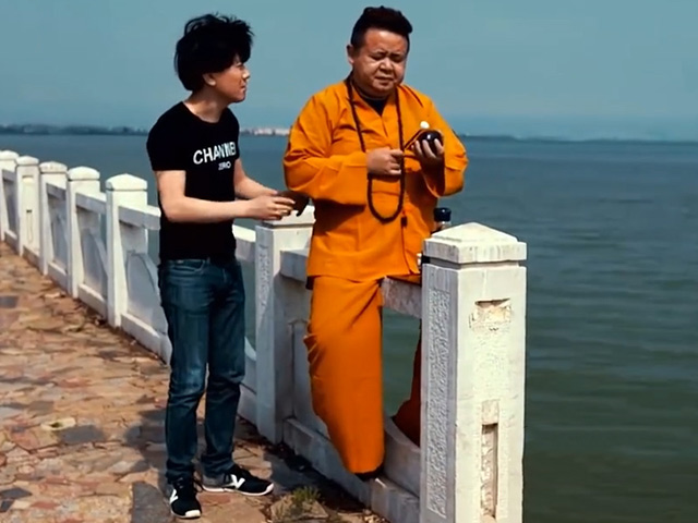 Video Clip Cười - Khi cao thủ "ăn vạ" gặp phải đại cao thủ và cái kết