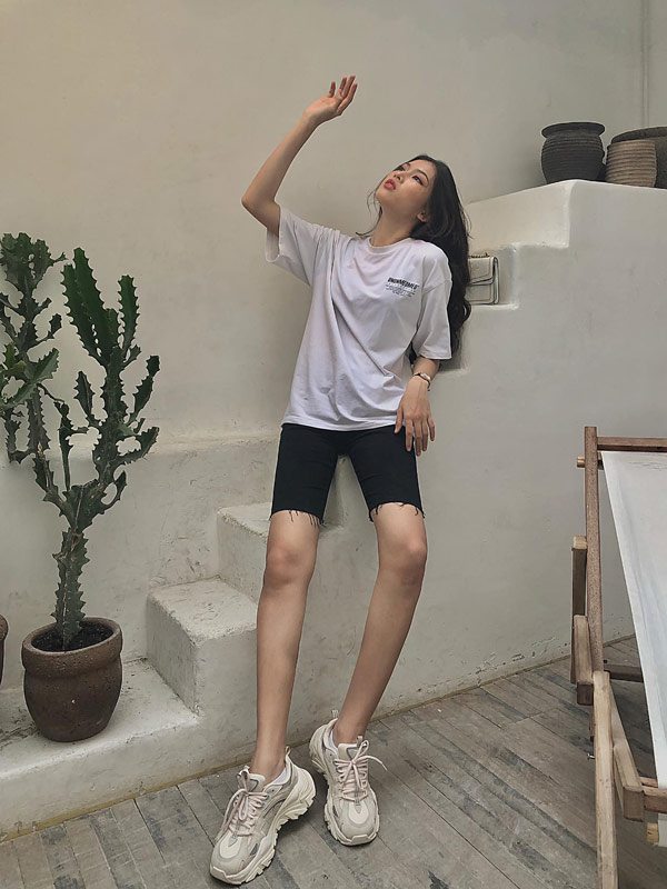 Hoa hậu Việt Nam 2020: Thí sinh chân thon, dài 111cm hiếm có, như báu vật - 4