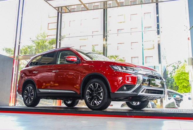 Mitsubishi Outlander phiên bản lắp ráp (CKD) chính thức có mặt tại Việt Nam - 2