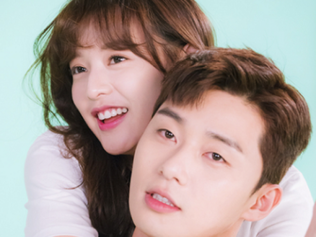 Bạn trẻ - Cuộc sống - Chồng cõng cô đồng nghiệp xinh đẹp trên bãi biển, vợ "bóc phốt" ầm ỹ trên mạng xã hội, đòi ly dị